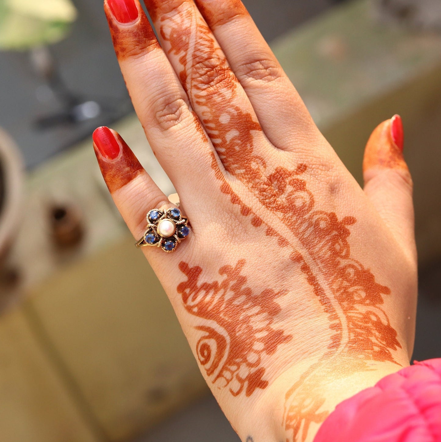9Ct Blue Sapphire Pearl Ring Gold