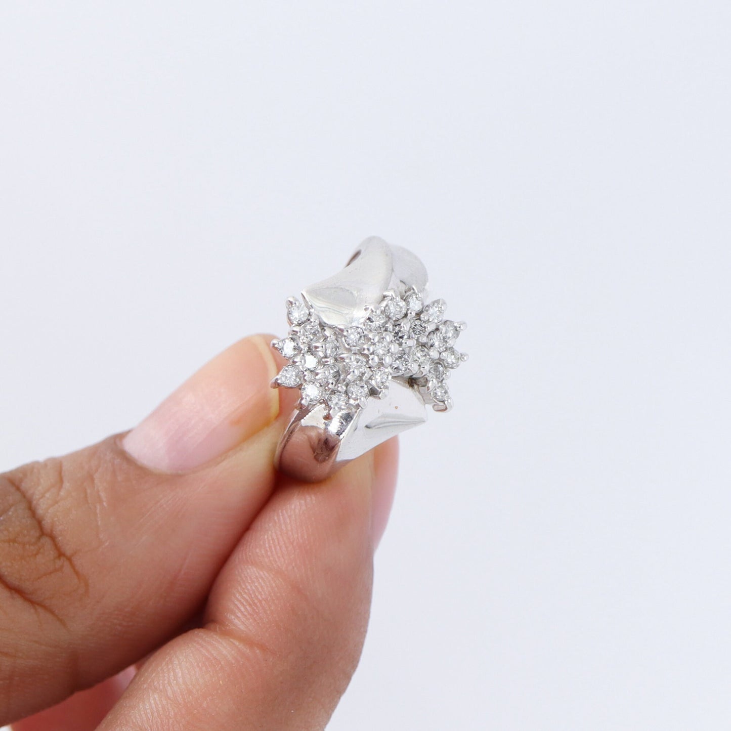 White Ring 18K Gold