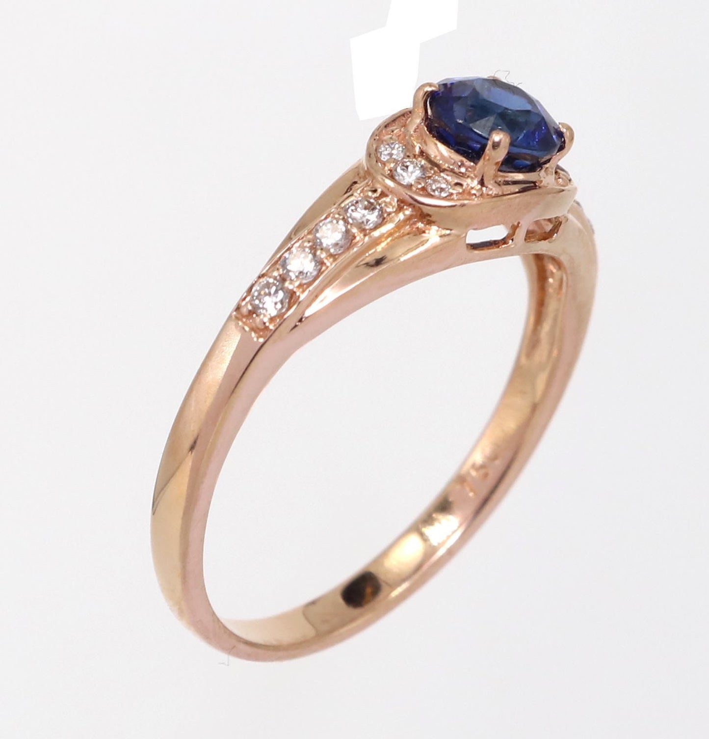 Beautiful Ring 18K Gold