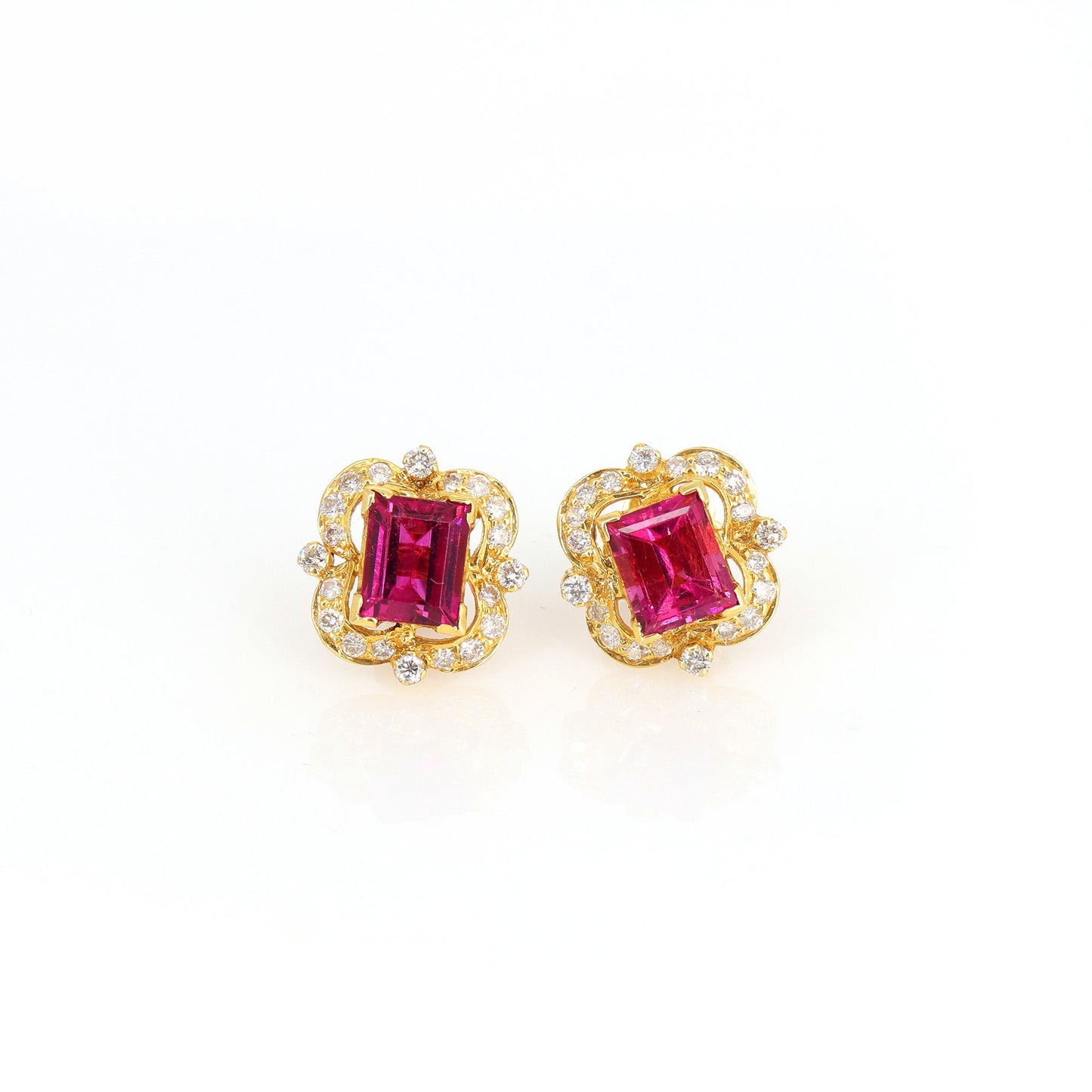 Genuine Pink Tourmaline Tourmaline Gemstone Stud Earring 18K Gold