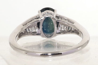 White Beautiful Ring 18K Gold
