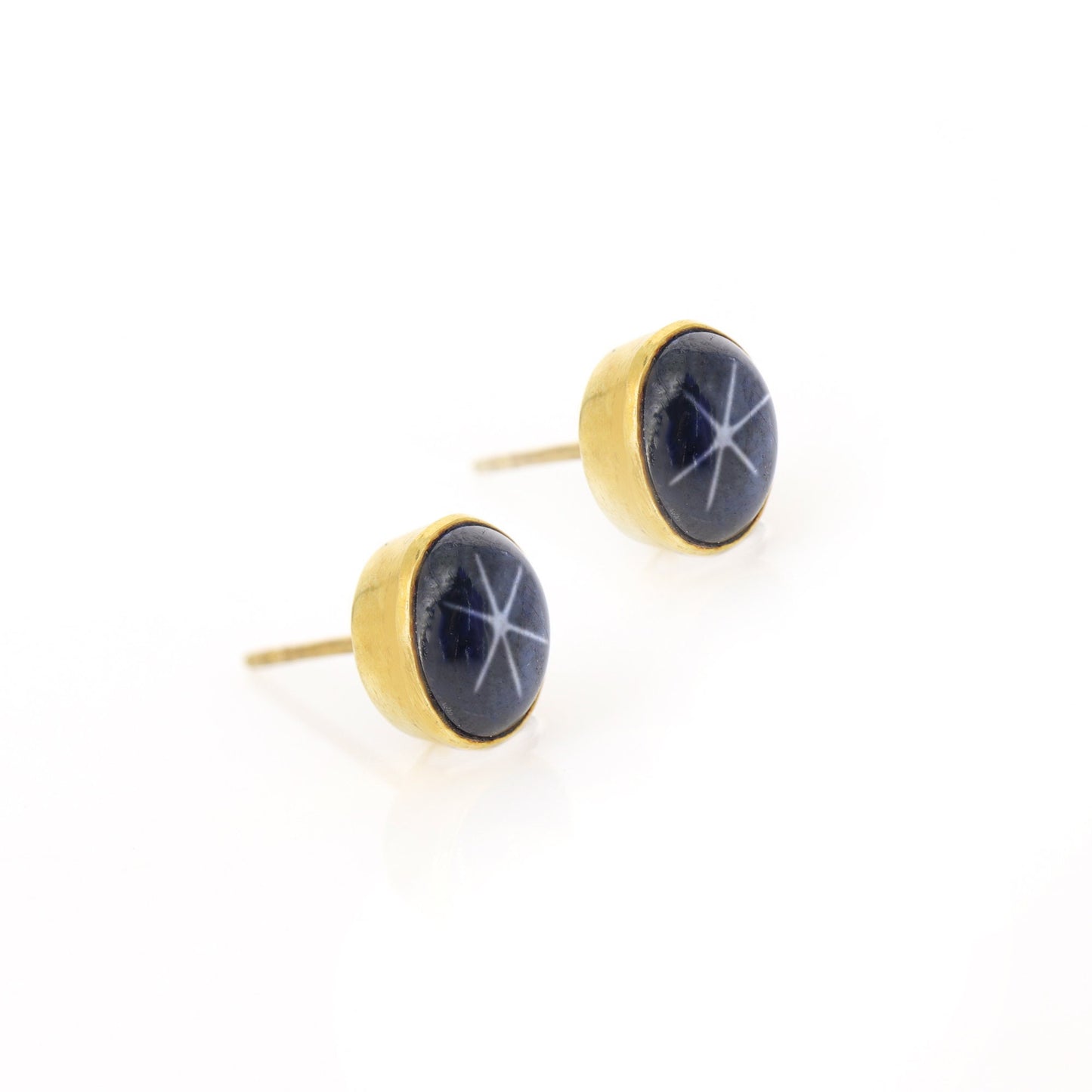 Blue Star Sapphire Earring 18K Gold