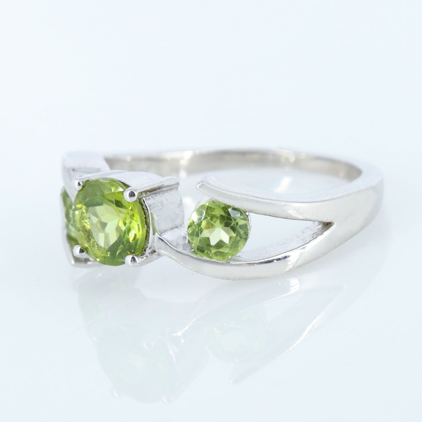 Peridot Ring Silver