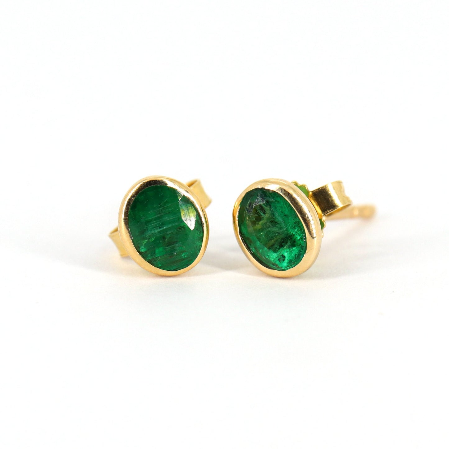 Minimalist Studs Earring 14K Gold