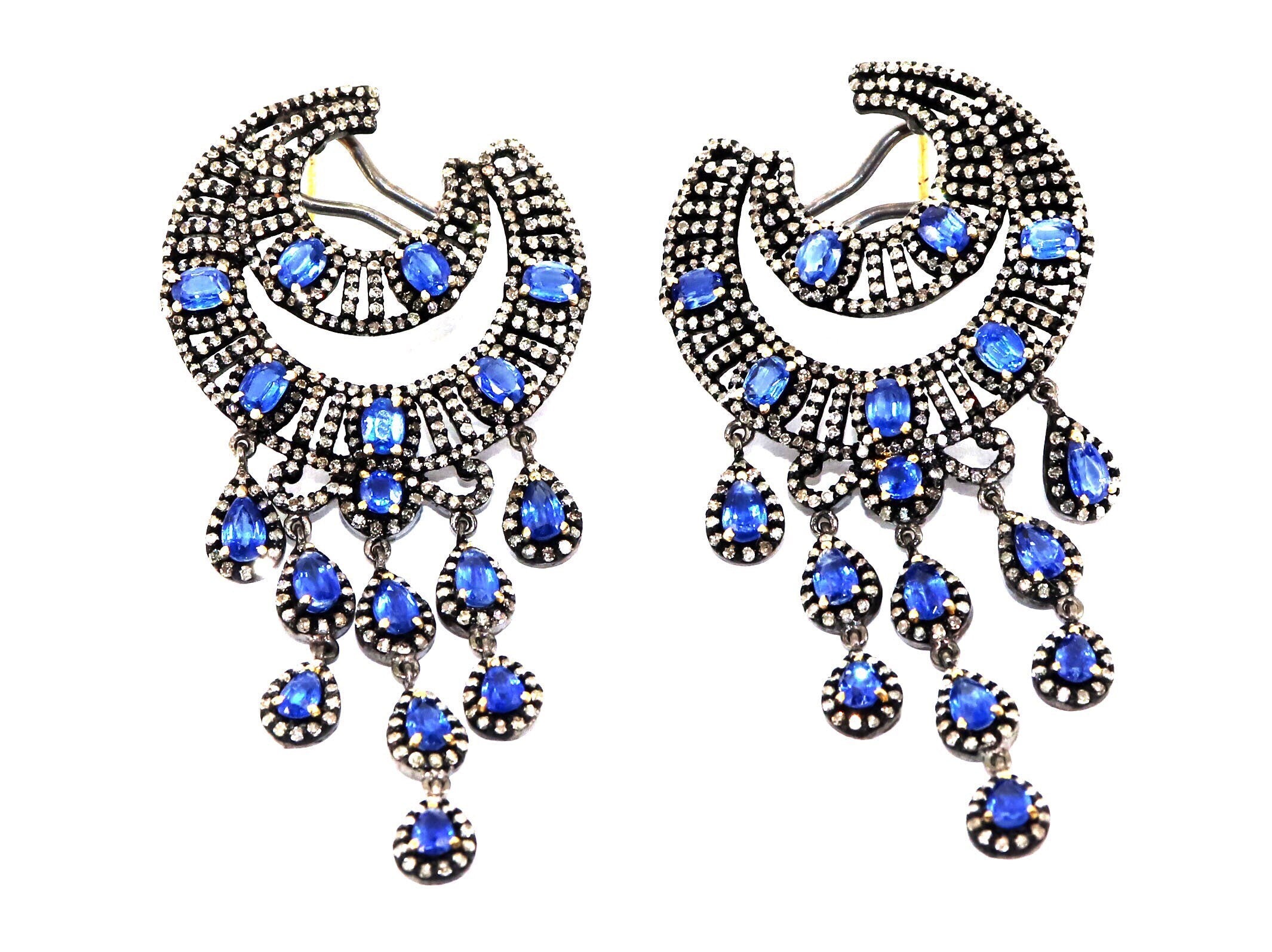 Exclusively Designed Vintage Replica Victorian Earring Gold