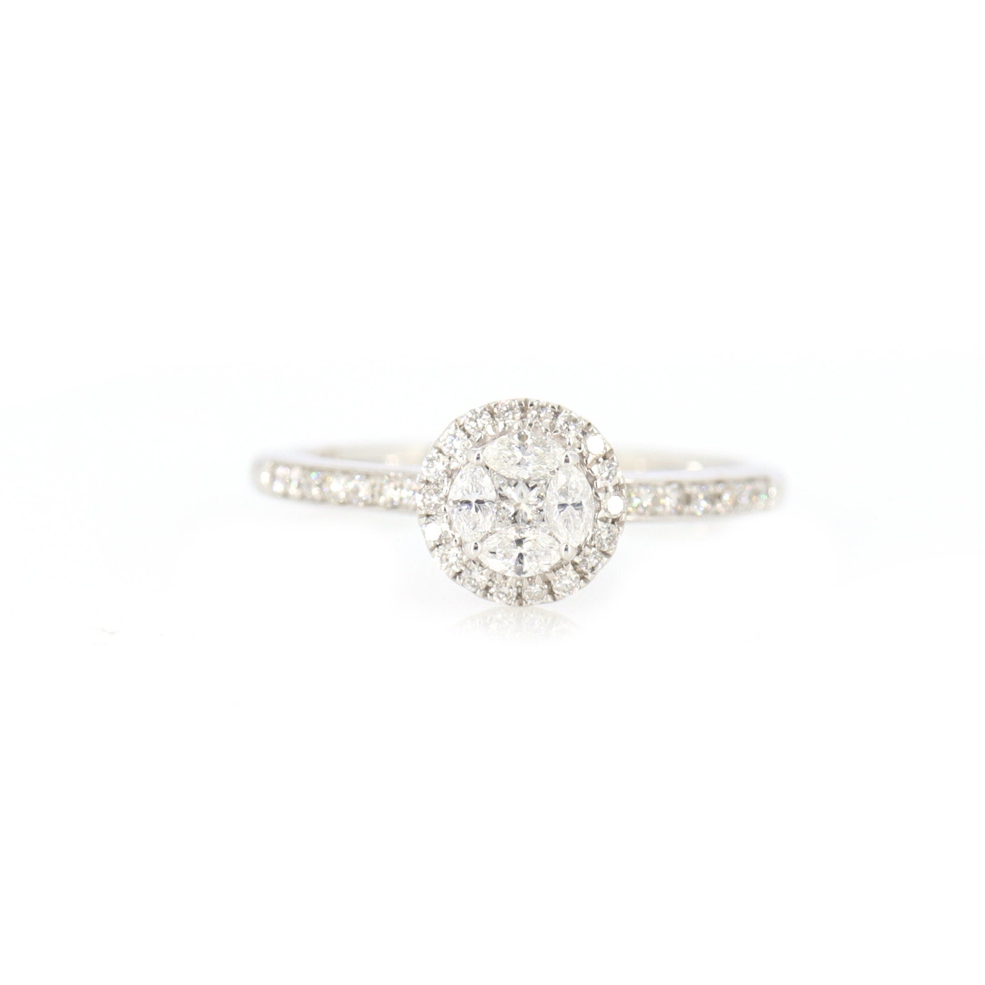 Illusion Setting 0.55 White Ring 18K Gold