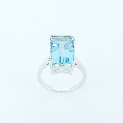 White Ring 14K Gold