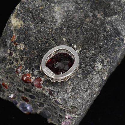 Platinum 900 Garnet Pendant