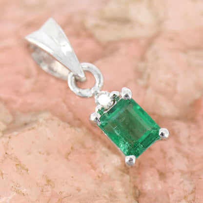 Emerald Pendant Silver