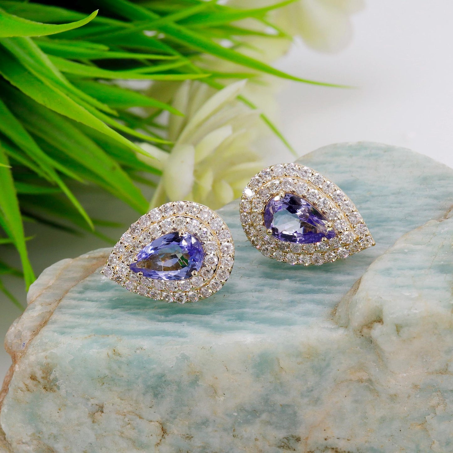 Premium Tanzanite Double Halo Earning Setted Yellow /Bridal Jewellery/Proposal /Wedding Jewellery 14K Gold