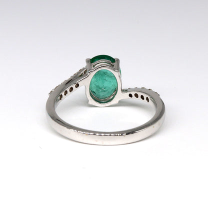White Emerald Ring 18K Gold