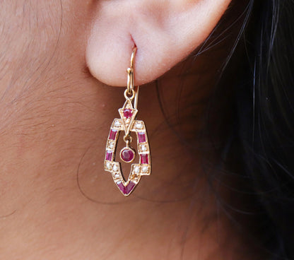 Pearl Red Ruby Earring Gold
