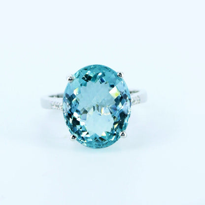 White Ring 14K Gold