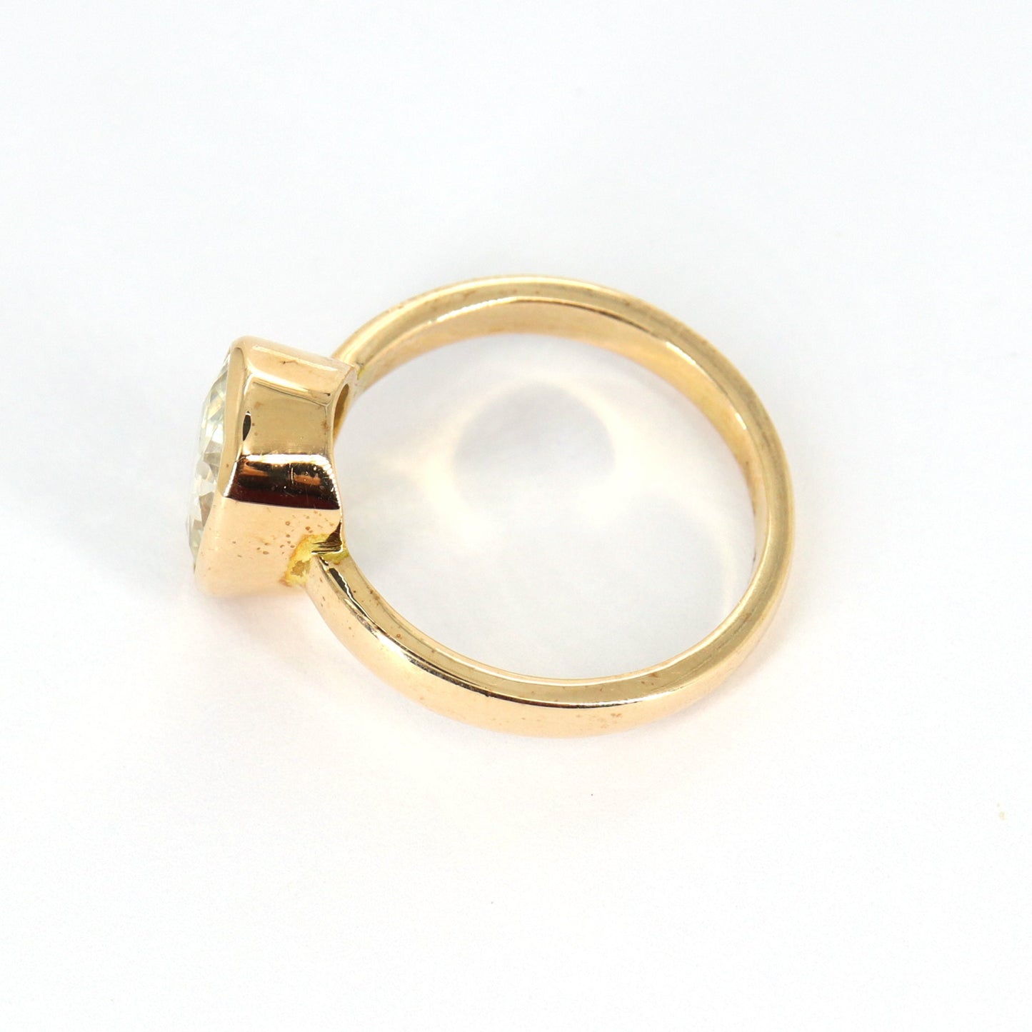 Radiant Cut Sapphire Unisex Ring 18K Gold