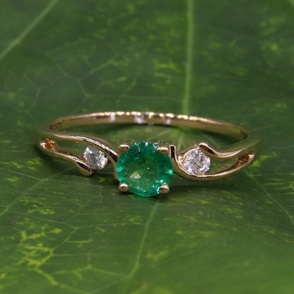 Beautiful Ring 14K Gold