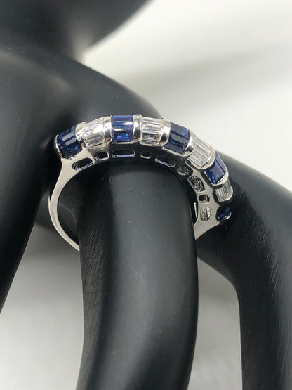 White Beautiful Ring 18K Gold