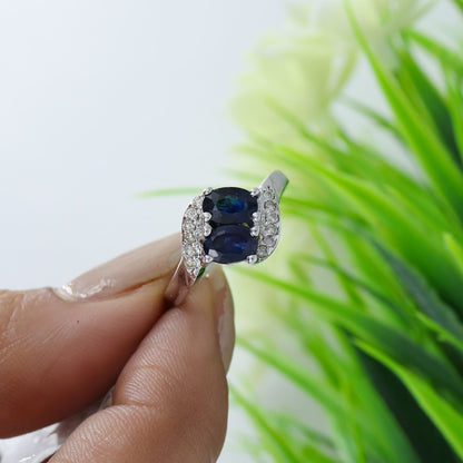 Classic Blue Sapphire Ring Silver