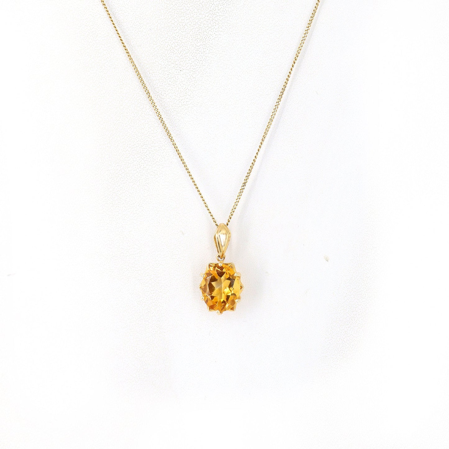 Oval Citrine Pendant 14K Gold