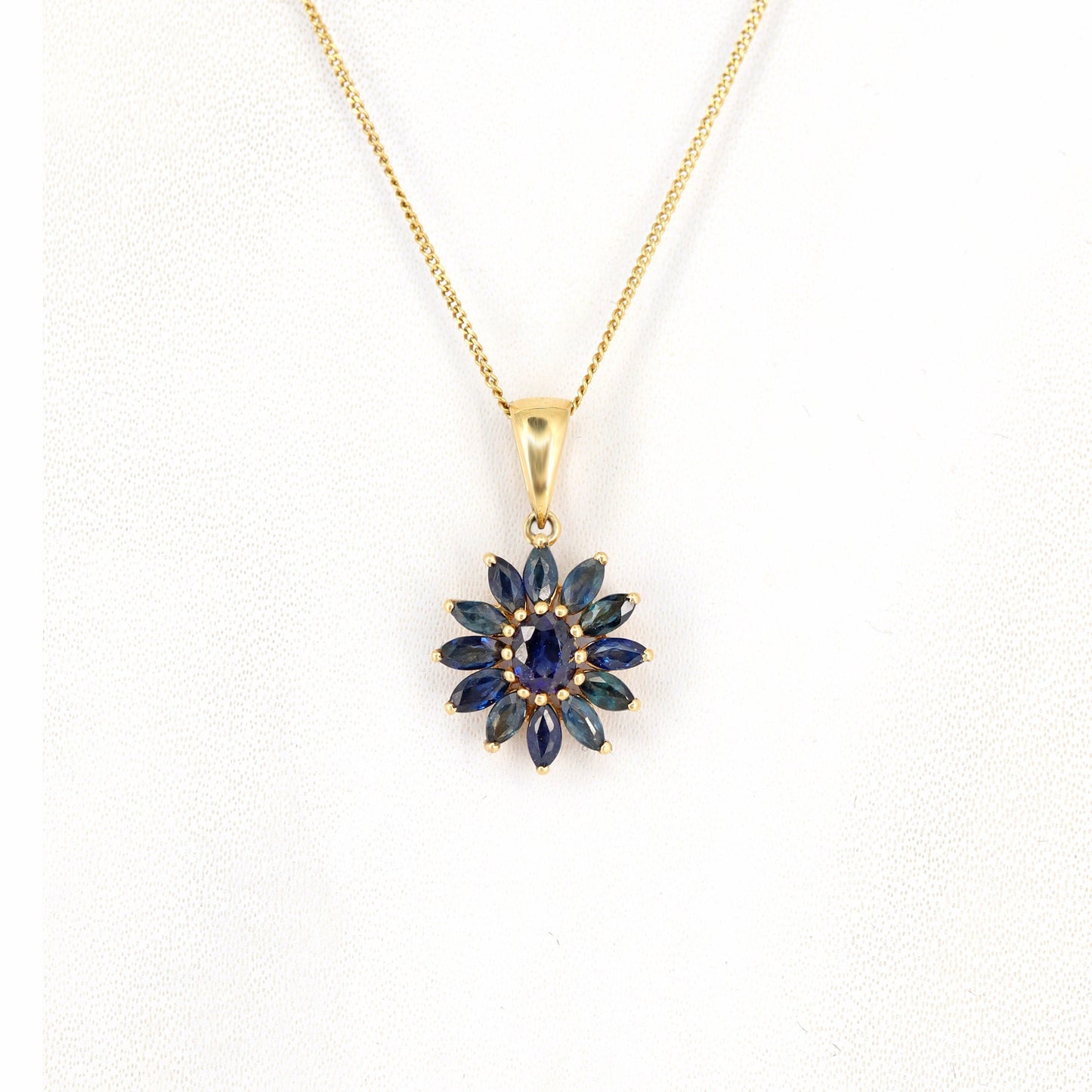 Sunflower Design Sapphire Necklace 14K Gold