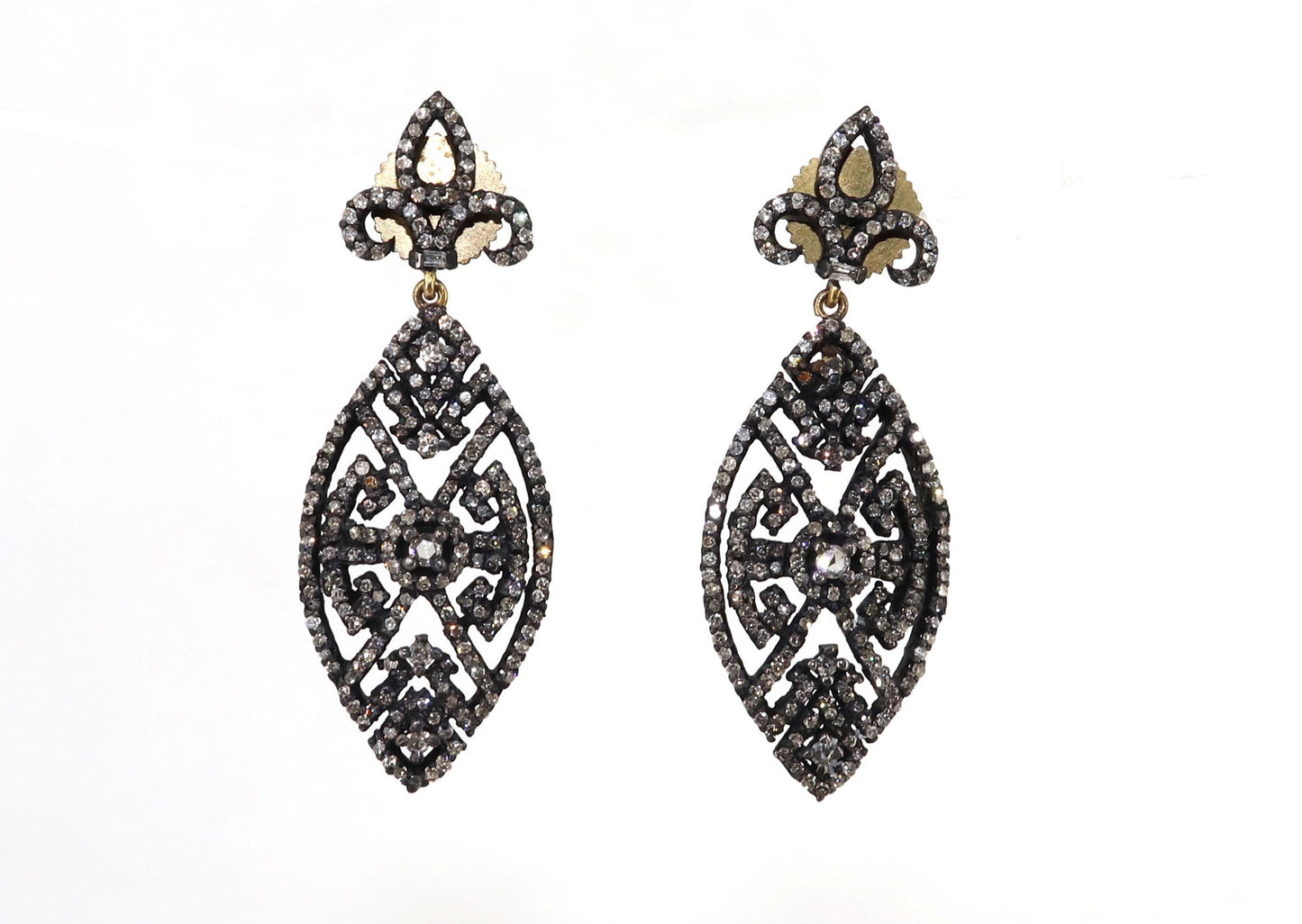 Victorian Earring Gold