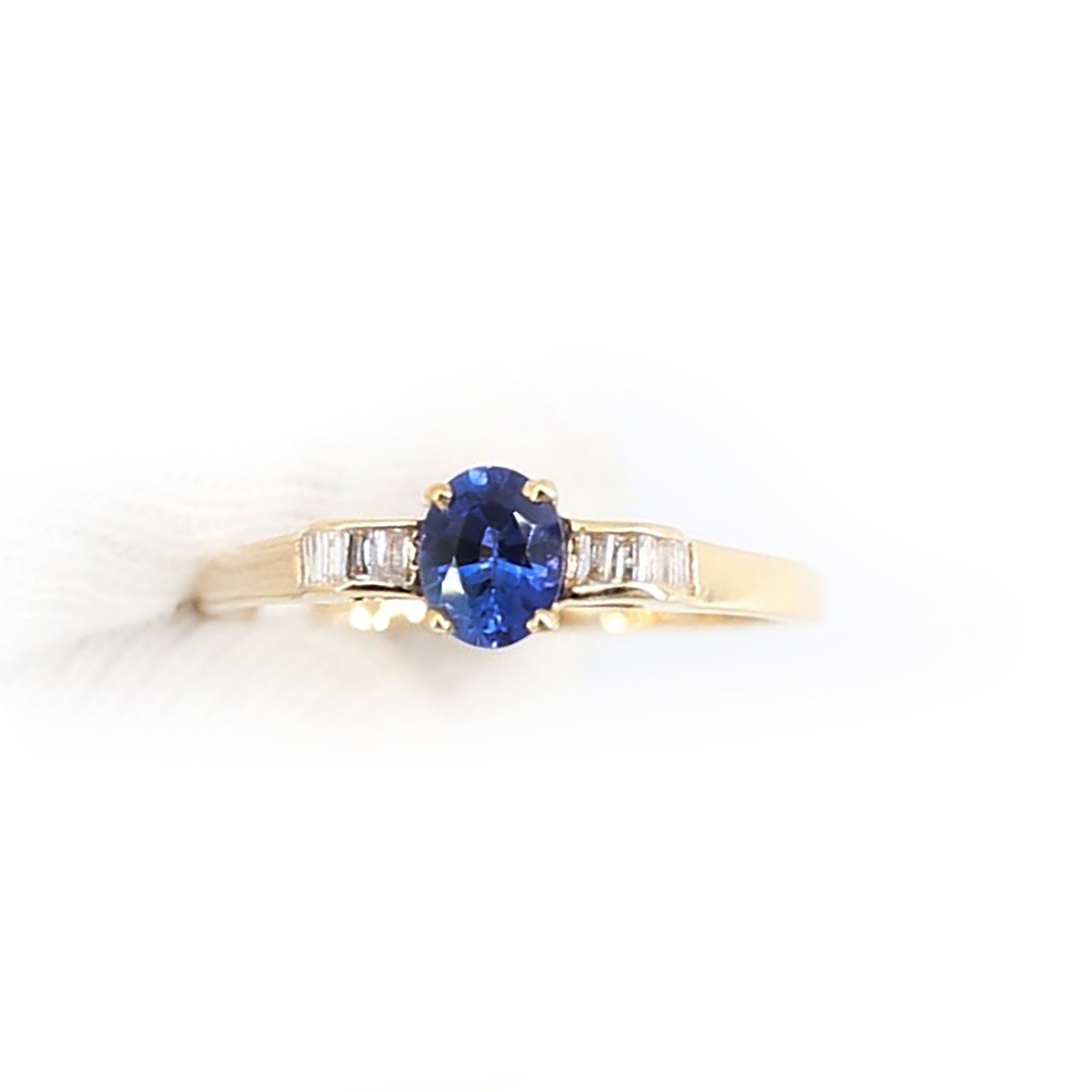 Sapphire Ring 14K Gold