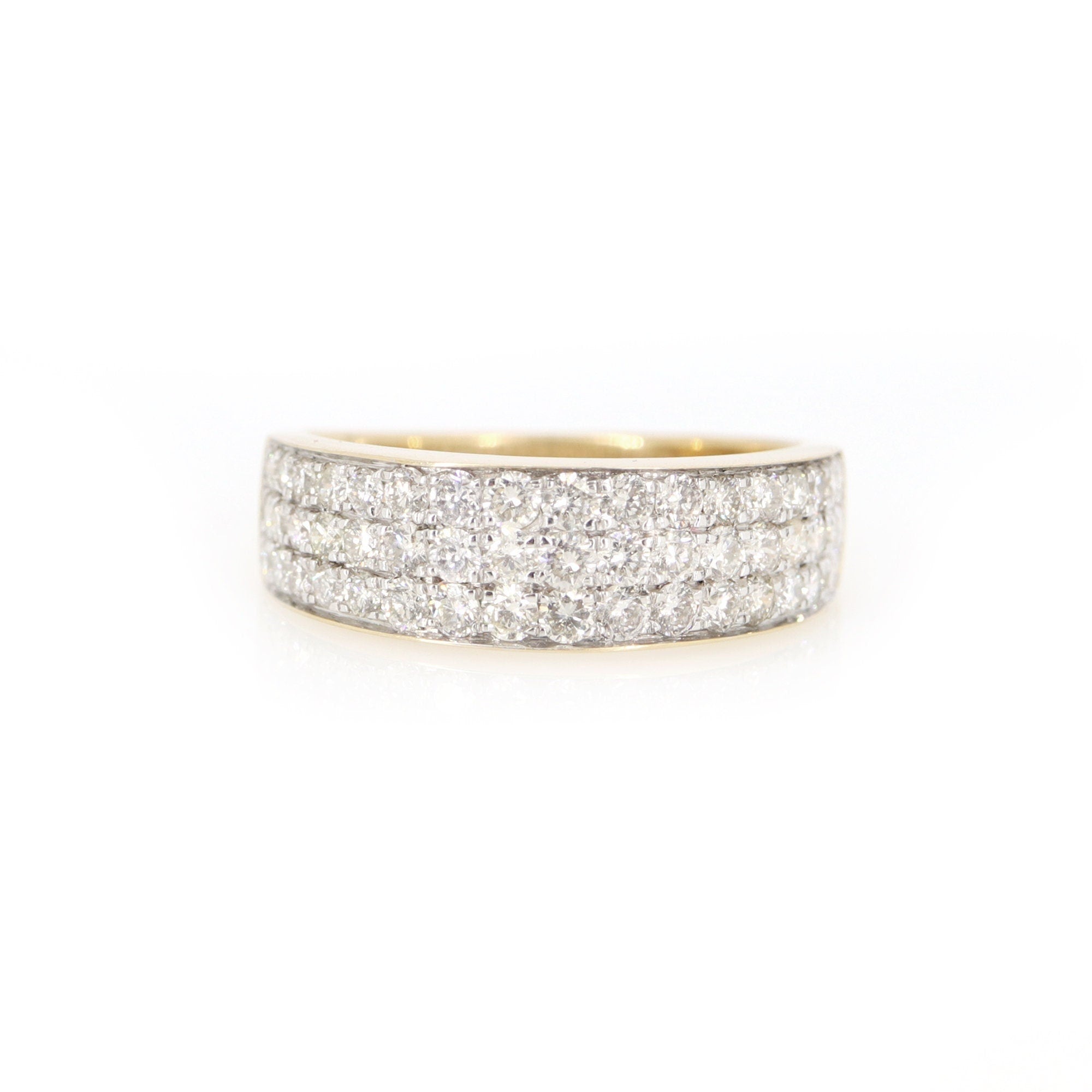 Round Cut Eternity Ring 18K Gold