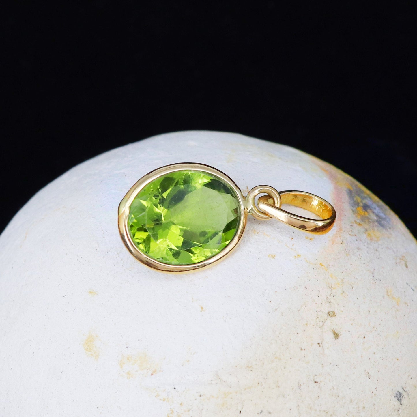 Yellow Peridot Oval Pendant 14K Gold