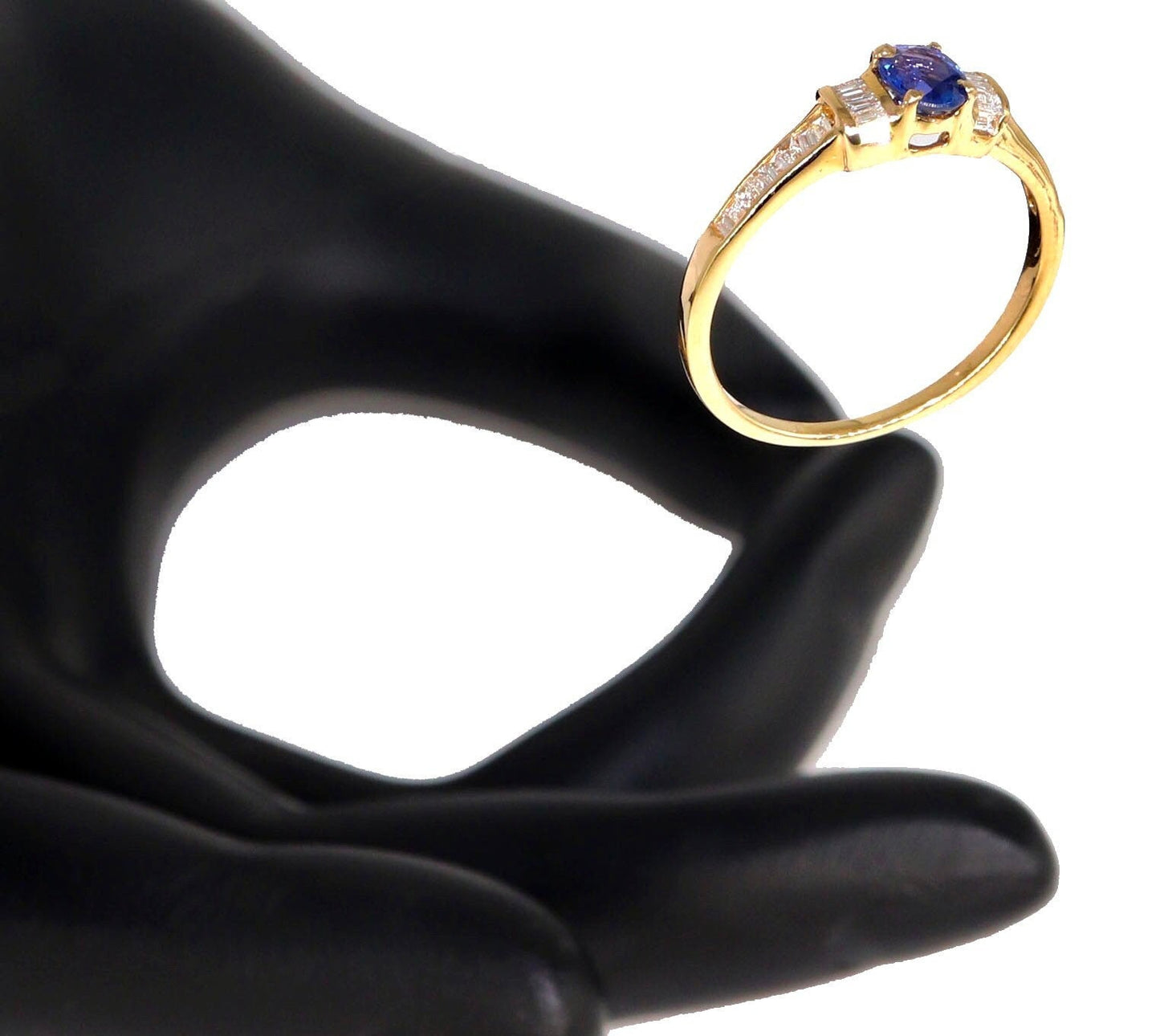 Beautiful Blue Sapphire Ring 14K Gold
