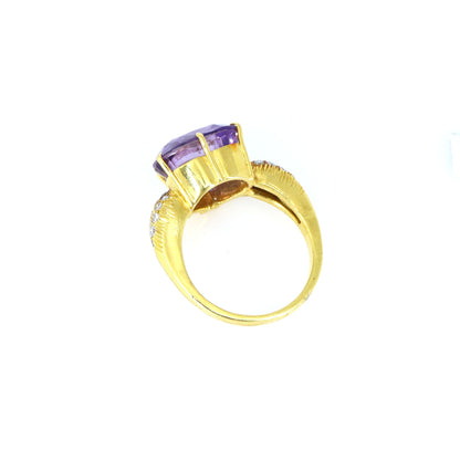One A Kind Heart Shape Amethyst Ring 18K Gold